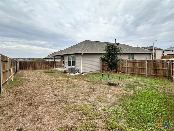 $1,750 | 101 Calgary Lane, San Marcos, TX 78666