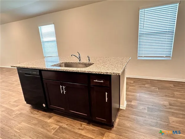 $1,750 | 101 Calgary Lane, San Marcos, TX 78666