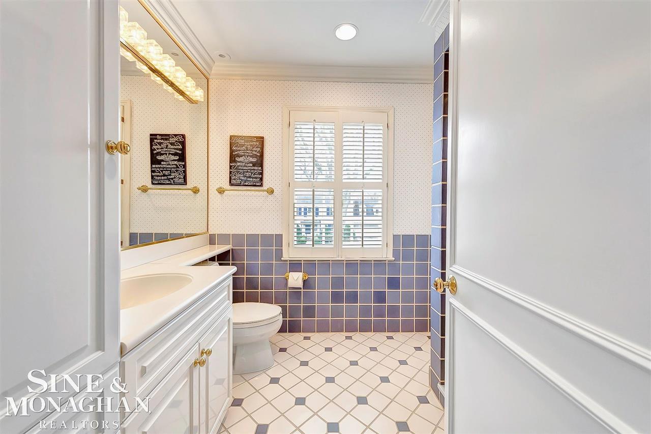 34 Edgemere Road Grosse Pointe Farms, MI 48236 - Photo 36 of 67