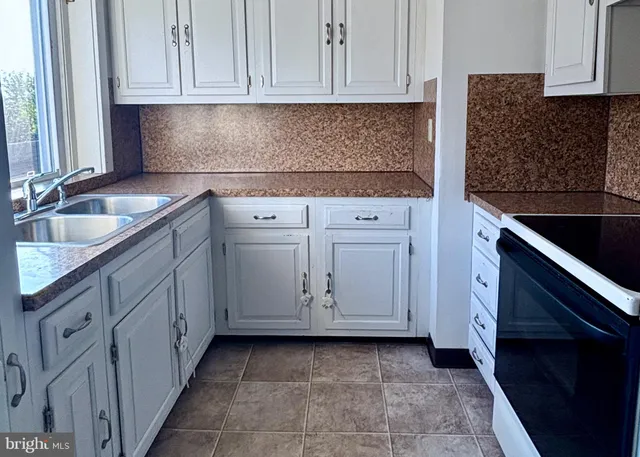 $364,000 | 3088 Lincoln Highway East, Paradise, PA 17562