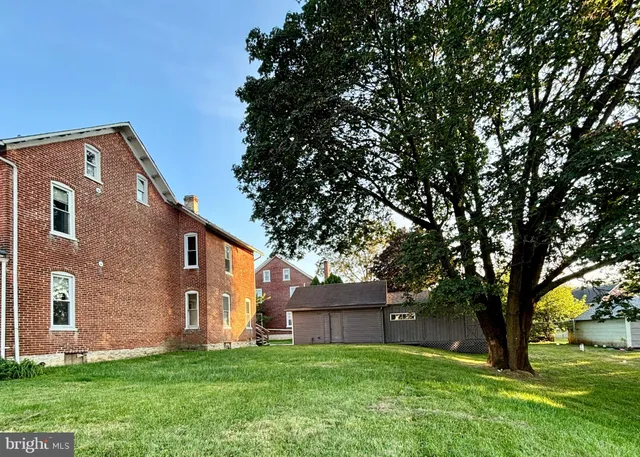 $364,000 | 3088 Lincoln Highway East, Paradise, PA 17562