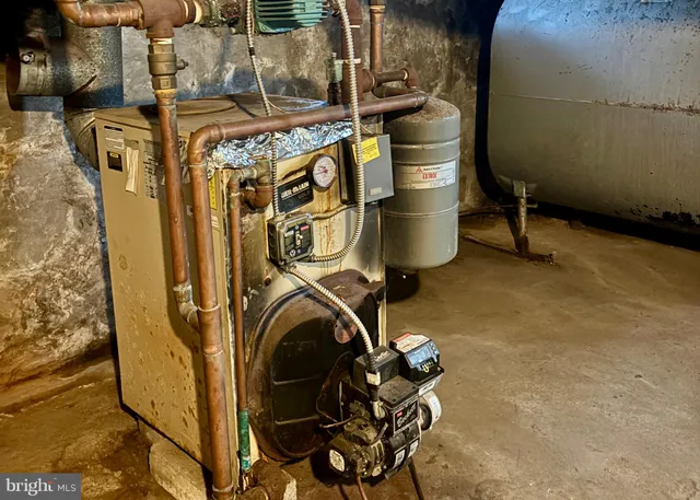 $364,000 | 3088 Lincoln Highway East, Paradise, PA 17562