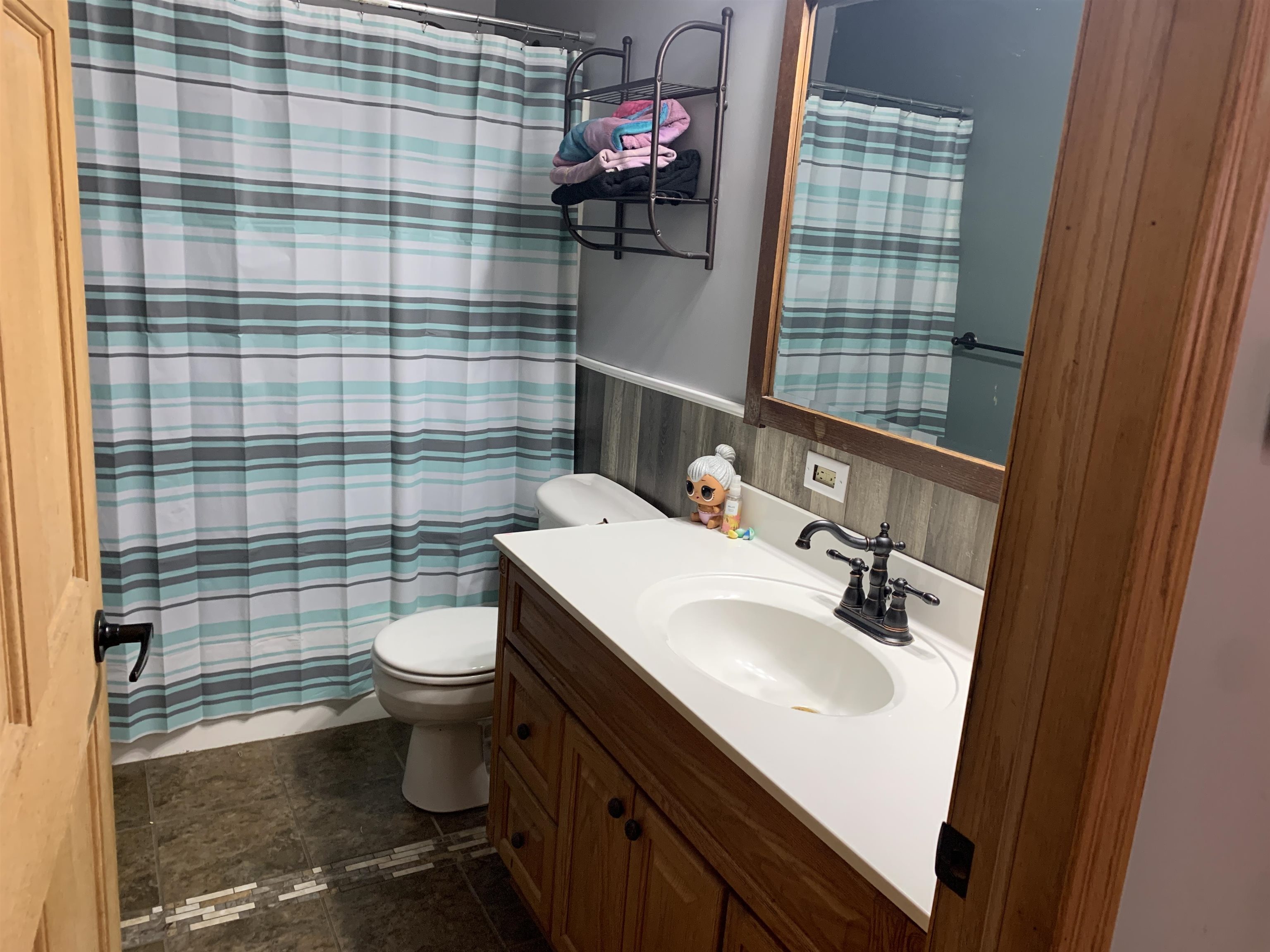 1232 Stover Road Standish, MI 48658 - Photo 13 of 33 1898443-12.JPG