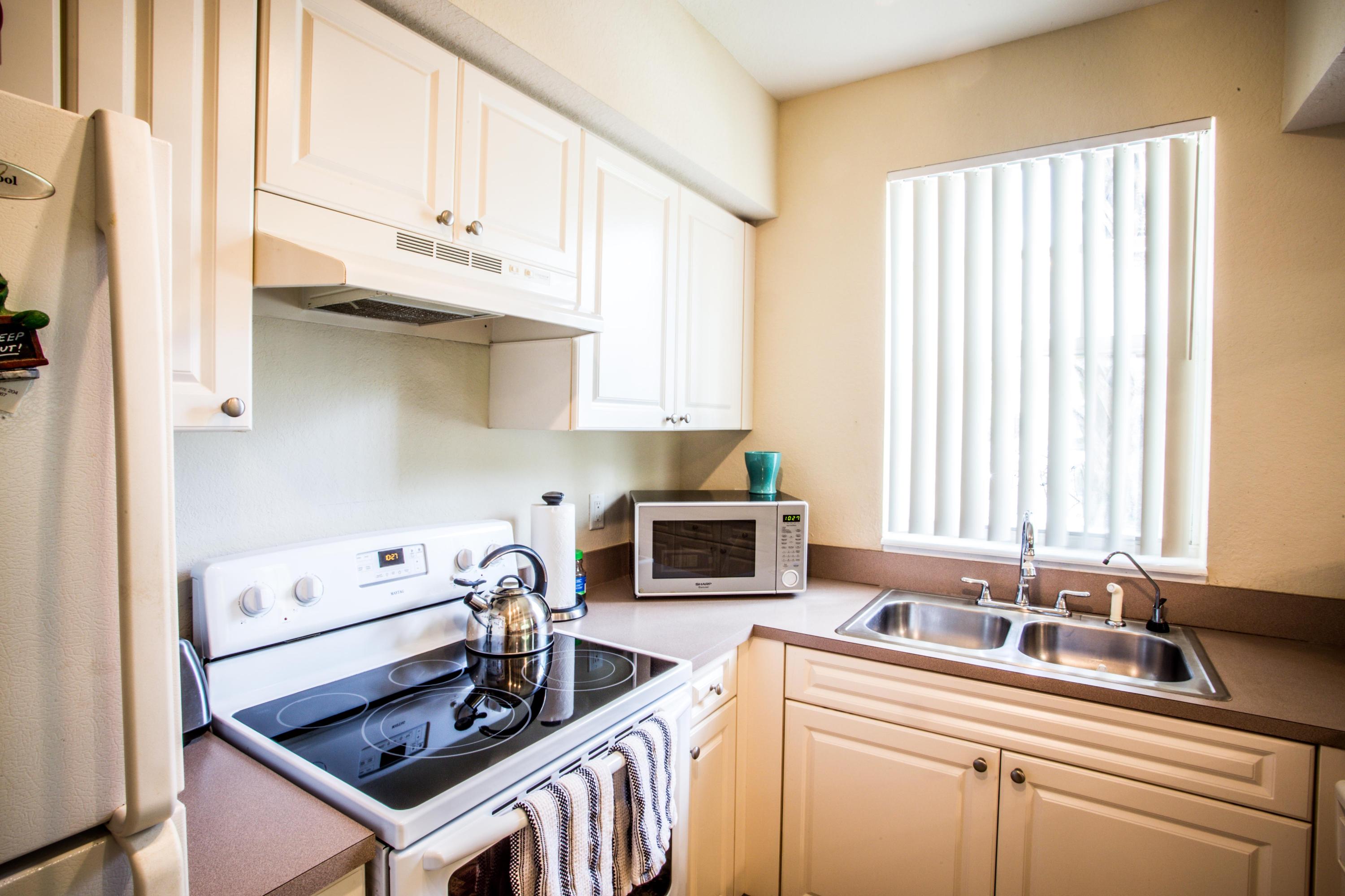 6506 West Sample Road, Unit 6506 Coral Springs, FL 33067 - Photo 9 of 29 IMG_8180-27