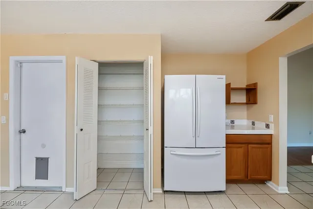 $1,800 | 4001 East Sunflower Circle, LaBelle, FL 33935