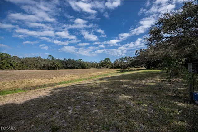 $1,800 | 4001 East Sunflower Circle, LaBelle, FL 33935