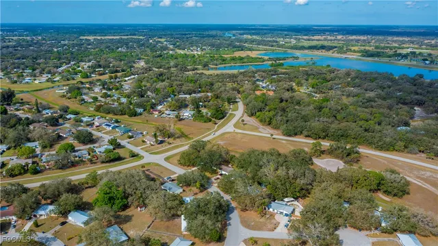 $1,800 | 4001 East Sunflower Circle, LaBelle, FL 33935