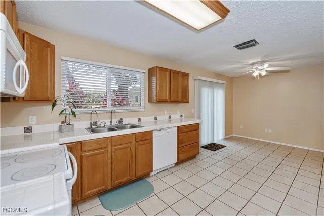 $1,800 | 4001 East Sunflower Circle, LaBelle, FL 33935