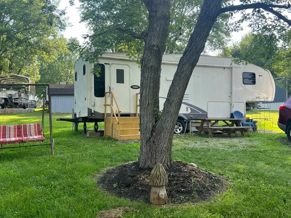 $28,000 | 15040 Lakeshore Boulevard, Brookville, IN 47012