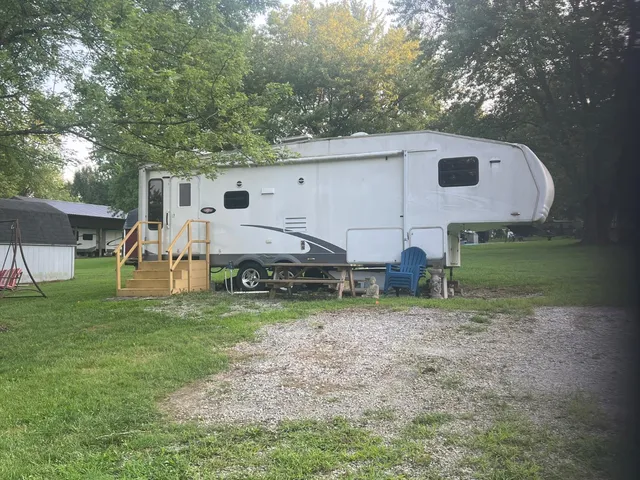 $28,000 | 15040 Lakeshore Boulevard, Brookville, IN 47012