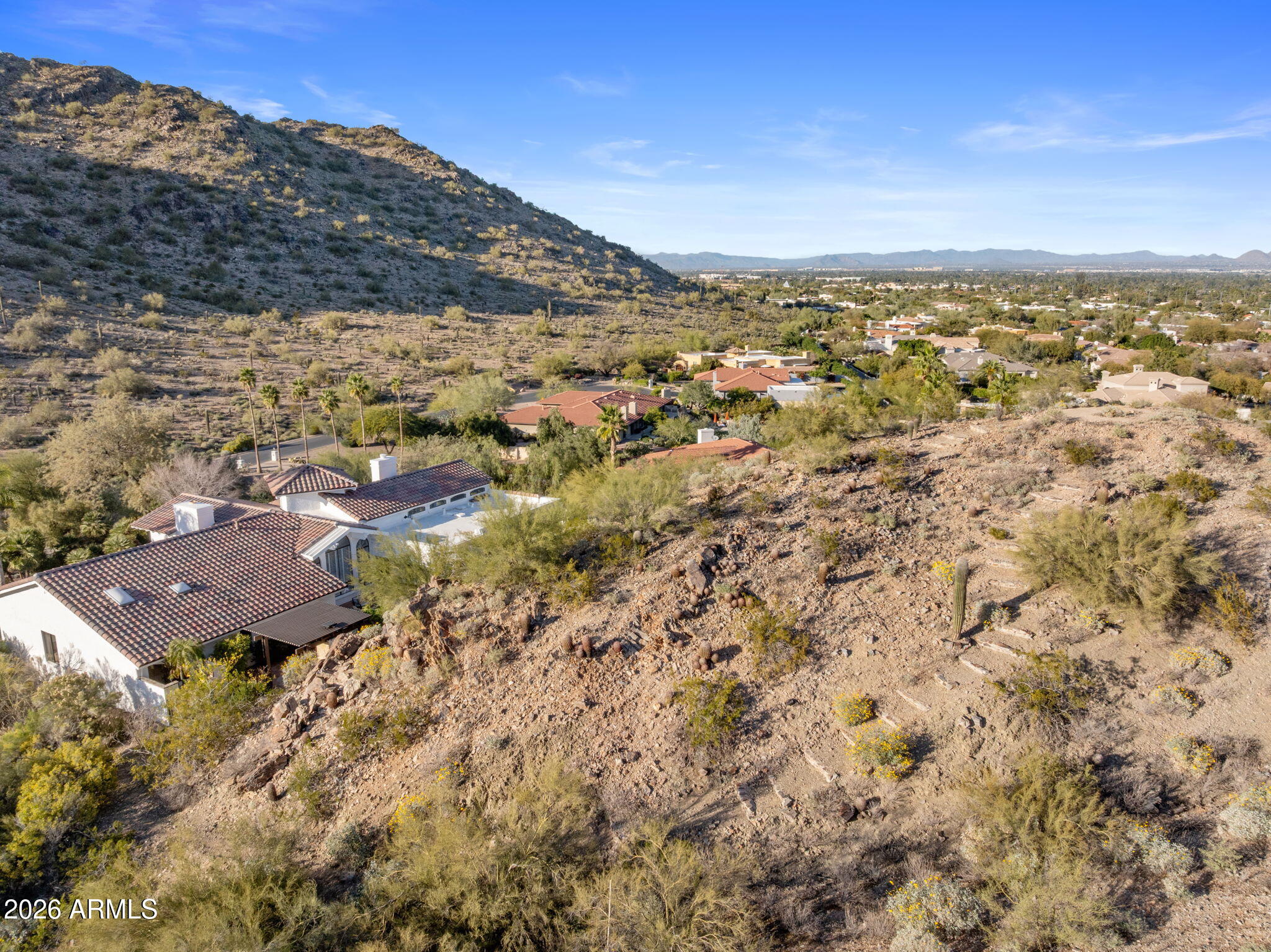 8955 North 45th Street Phoenix, AZ 85028 - Photo 4 of 53 Private Trail