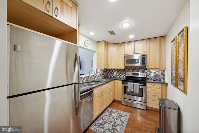 $689,000 | 1715 15th Street Northwest, Unit 201, Washington, DC 20009