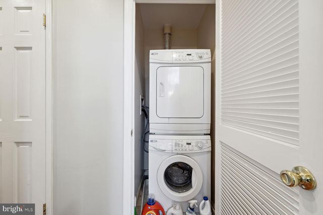 $689,000 | 1715 15th Street Northwest, Unit 201, Washington, DC 20009