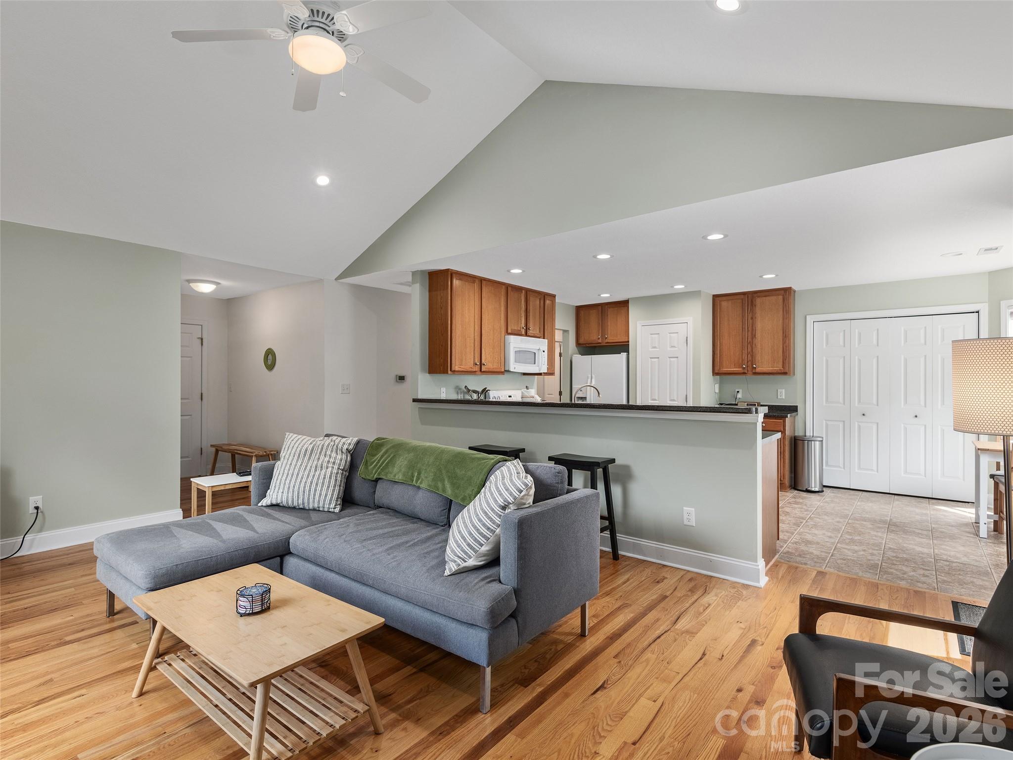 64 Springside Road Asheville, NC 28803 - Photo 5 of 31