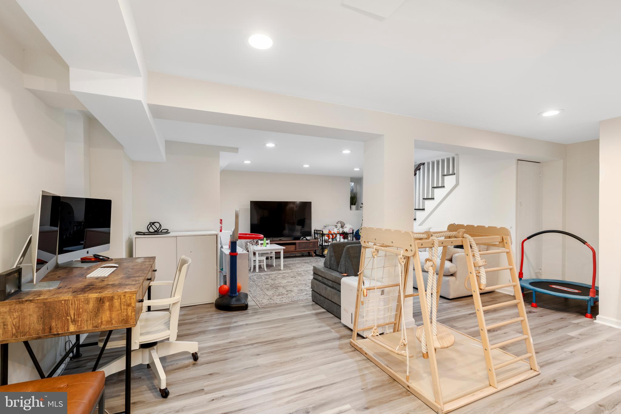 223 Regester Avenue Baltimore, MD 21212 - Photo 39 of 61