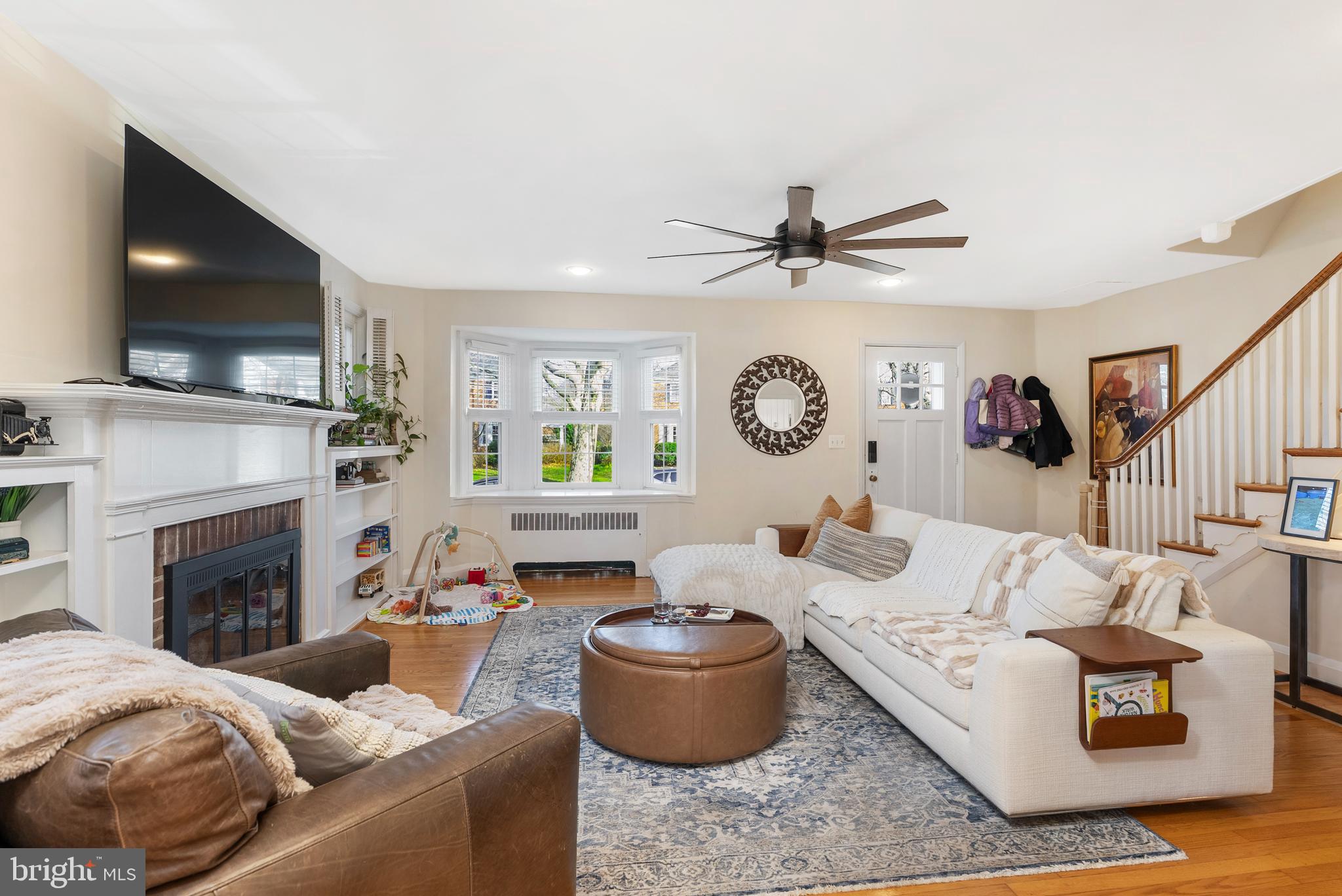 223 Regester Avenue Baltimore, MD 21212 - Photo 4 of 61