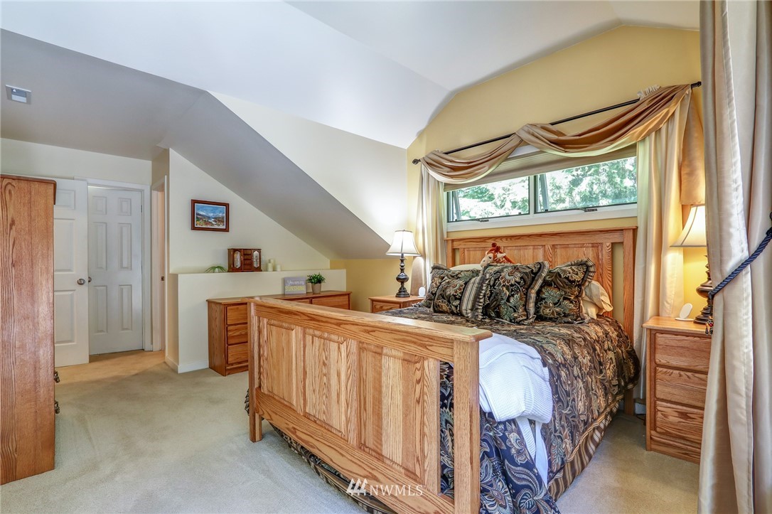 3331 Northwest Parris Road Poulsbo, WA 98370 - Photo 23 of 38 Gallery Image 23