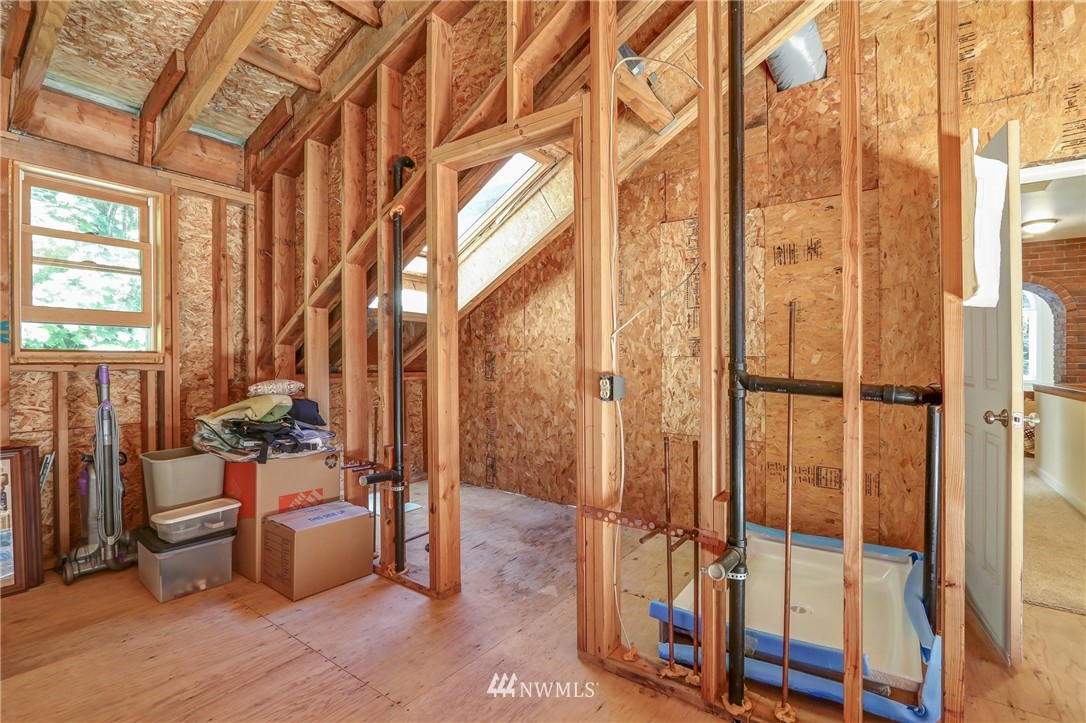 3331 Northwest Parris Road Poulsbo, WA 98370 - Photo 29 of 38 Gallery Image 29