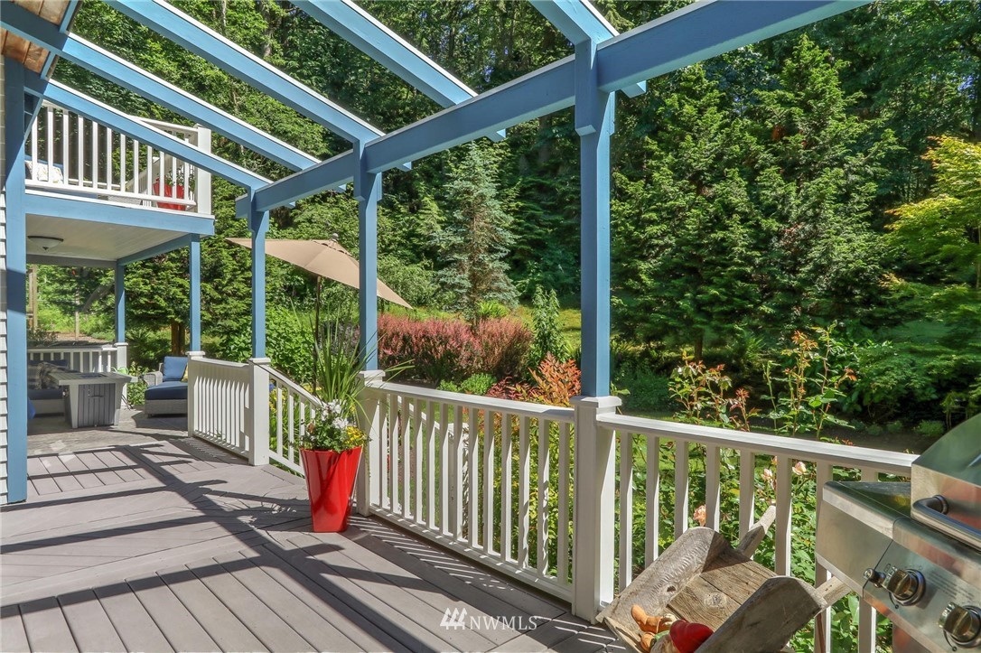 3331 Northwest Parris Road Poulsbo, WA 98370 - Photo 10 of 38 Gallery Image 10