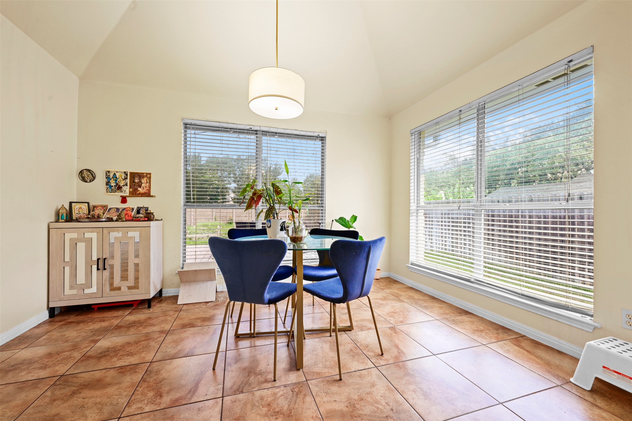 6006 Barletta Road Round Rock, TX 78681 - Photo 13 of 37