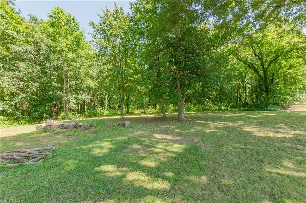 3035 Plantation Road Winston-Salem, NC 27105 - Photo 27 of 28