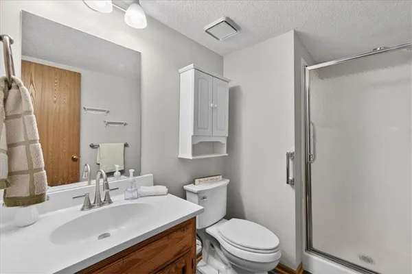 $195,013 | 508 Northeast Knox Street, Unit C, Blue Springs, MO 64014