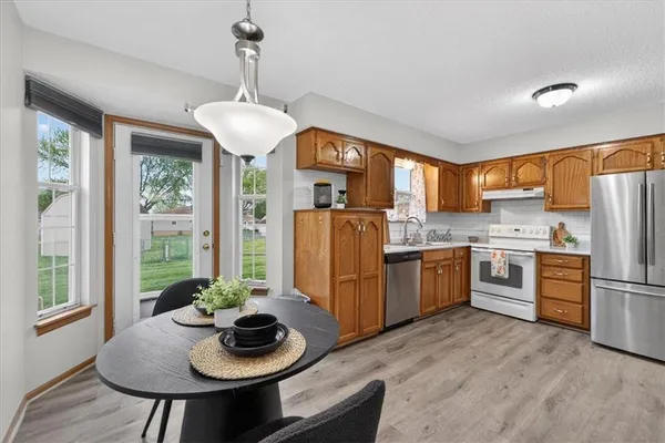 $195,013 | 508 Northeast Knox Street, Unit C, Blue Springs, MO 64014