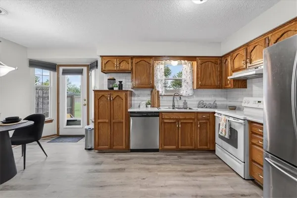 $195,013 | 508 Northeast Knox Street, Unit C, Blue Springs, MO 64014