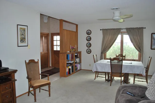 $344,900 | 2404 Highway 15, Truman, MN 56088