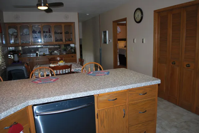 $344,900 | 2404 Highway 15, Truman, MN 56088