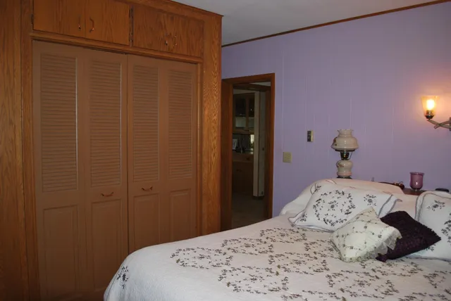 $344,900 | 2404 Highway 15, Truman, MN 56088