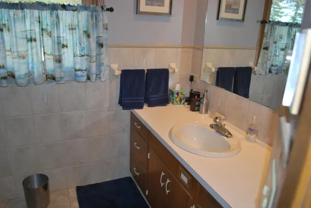 $344,900 | 2404 Highway 15, Truman, MN 56088