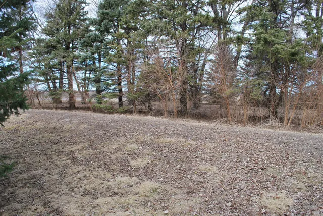 $344,900 | 2404 Highway 15, Truman, MN 56088