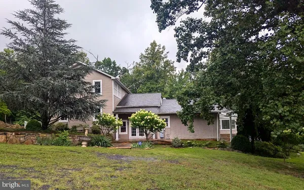 $499,800 | 2114 East Lee Highway, New Market, VA 22844