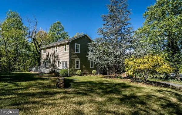 $499,800 | 2114 East Lee Highway, New Market, VA 22844