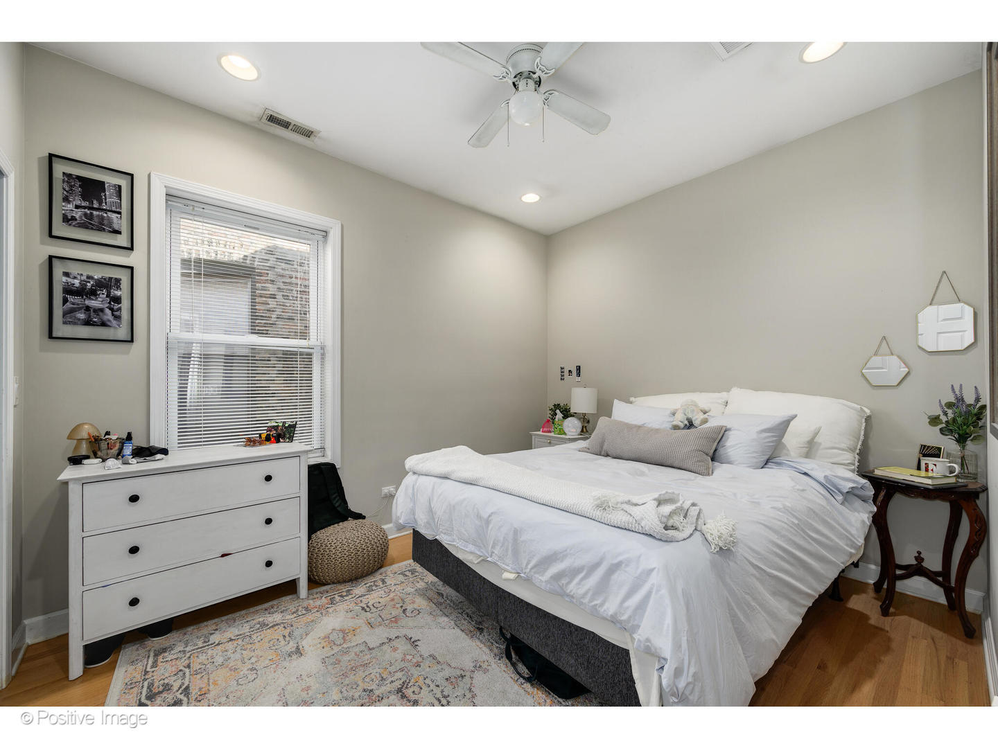 1330 West Roscoe Street Chicago, IL 60657 - Photo 8 of 26 a bedroom with a bed and a window