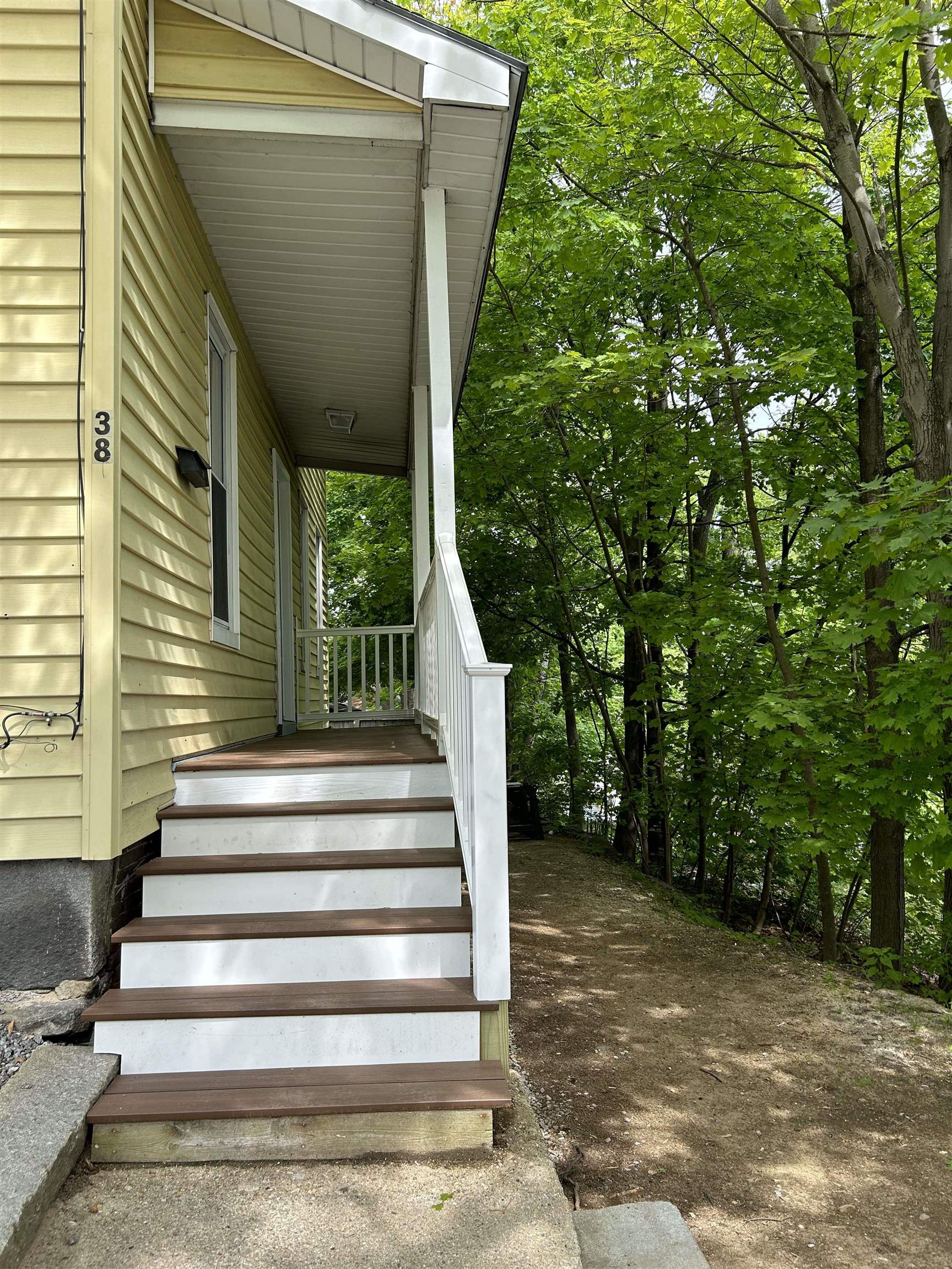 38 Church Street Concord, NH 03301 - Photo 2 of 23