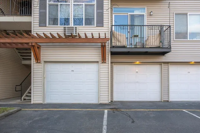 $275,000 | 22855 East Country Vista Drive, Unit 285, Liberty Lake, WA 99019