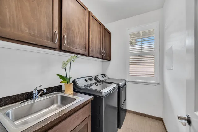 $1,240,000 | 282 Puaehu Street, Wailuku, HI 96793