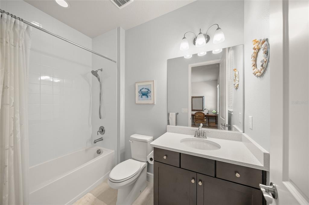 8620 Sundance Loop Sarasota, FL 34238 - Photo 25 of 57