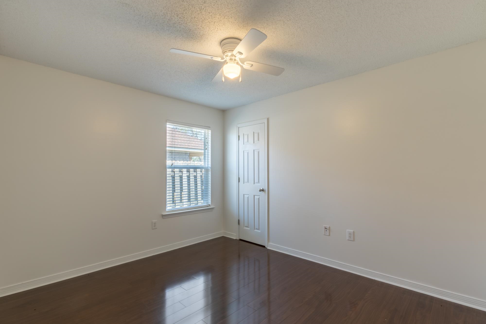 1712 Abbey Loop Foley, AL 36535 - Photo 13 of 32
