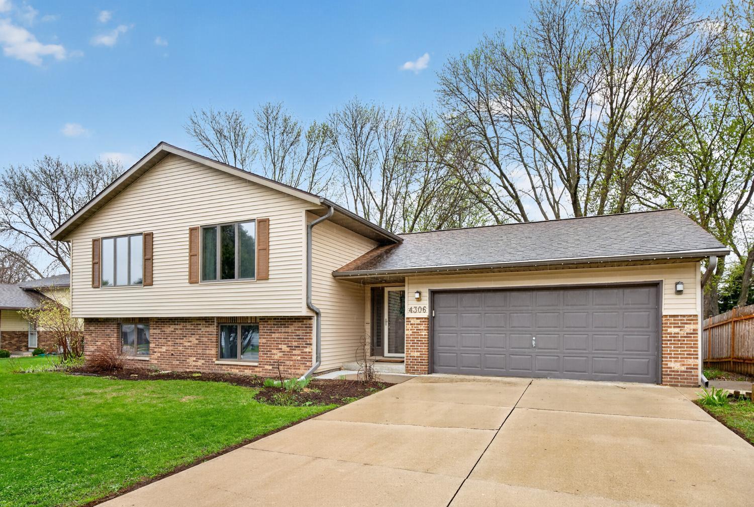 4306 1st Street Northwest Rochester, MN 55901 - Photo 2 of 55