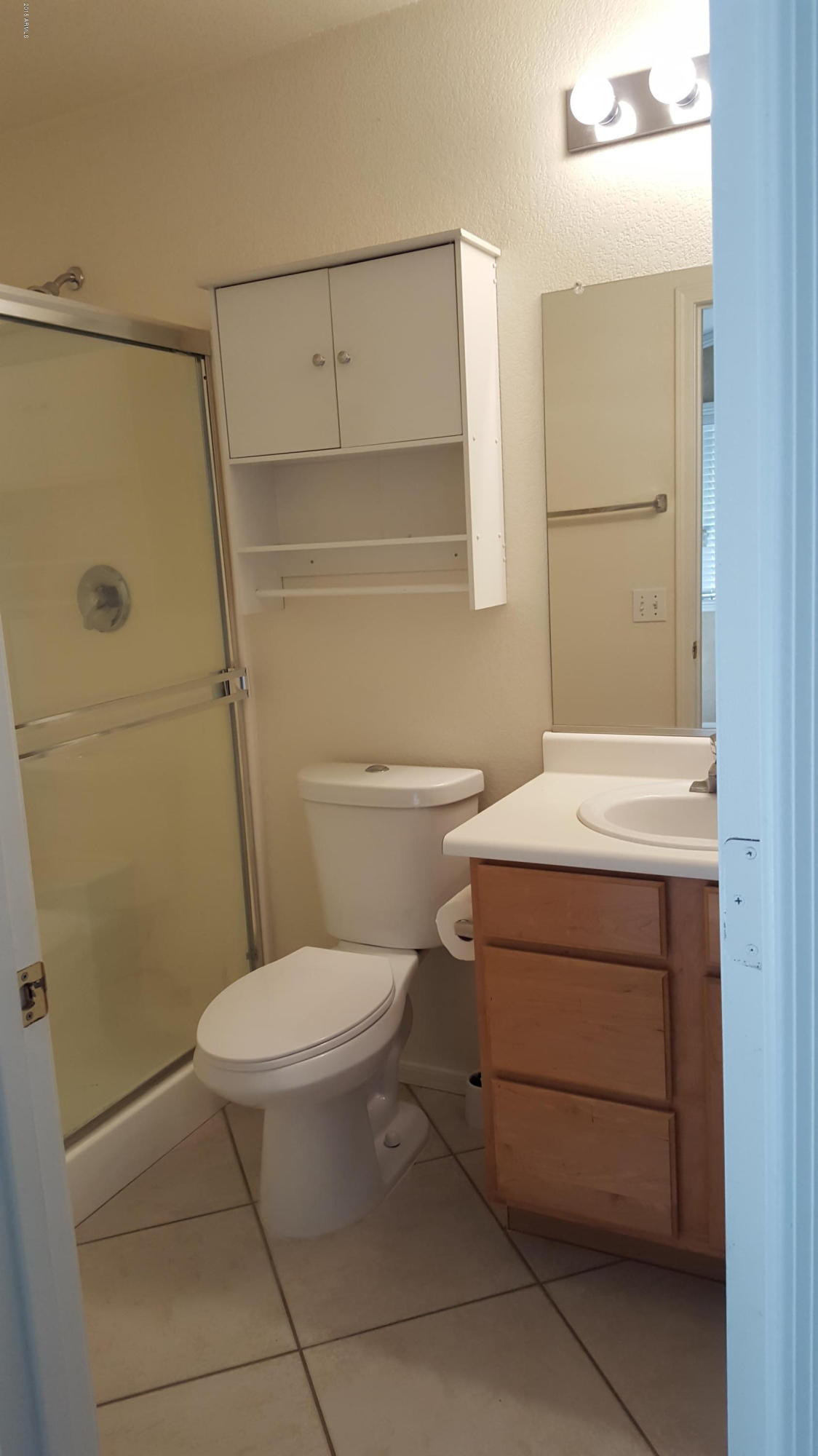 10465 West Granada Road Avondale, AZ 85392 - Photo 15 of 24 hall bath 1