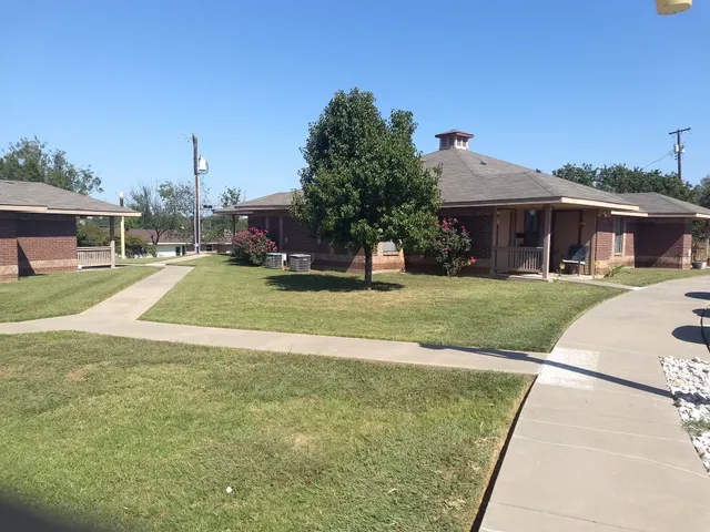 $492 | 1206 St Michael Court, Graham, TX 76450