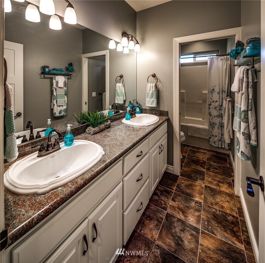 5950 Birch Point Road Blaine, WA 98230 - Photo 20 of 40 Gallery Image 20
