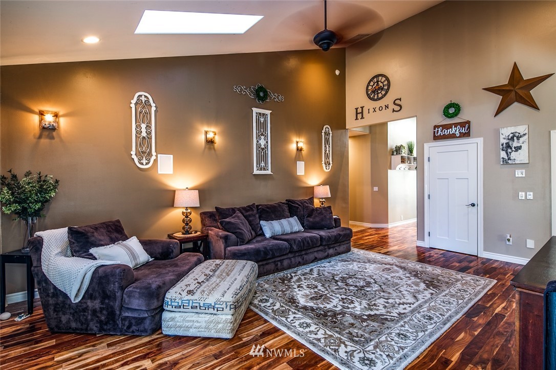 5950 Birch Point Road Blaine, WA 98230 - Photo 8 of 40 Gallery Image 8