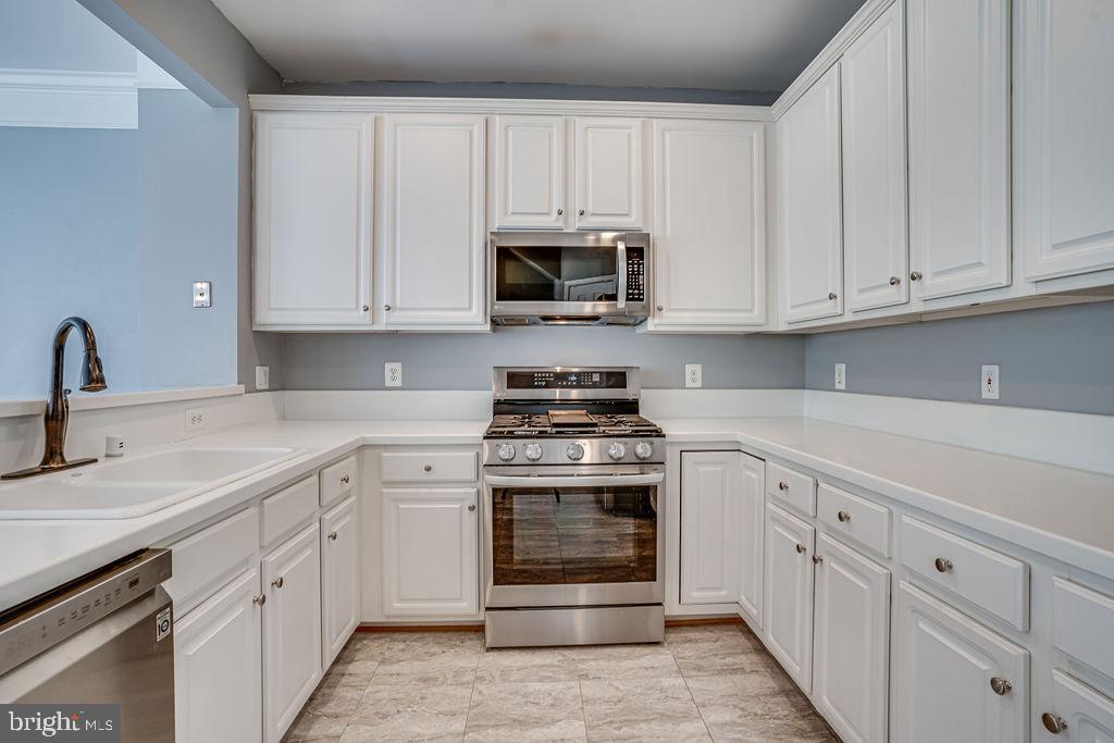 6321 Eagle Ridge Lane, Unit 27 Alexandria, VA 22312 - Photo 11 of 27