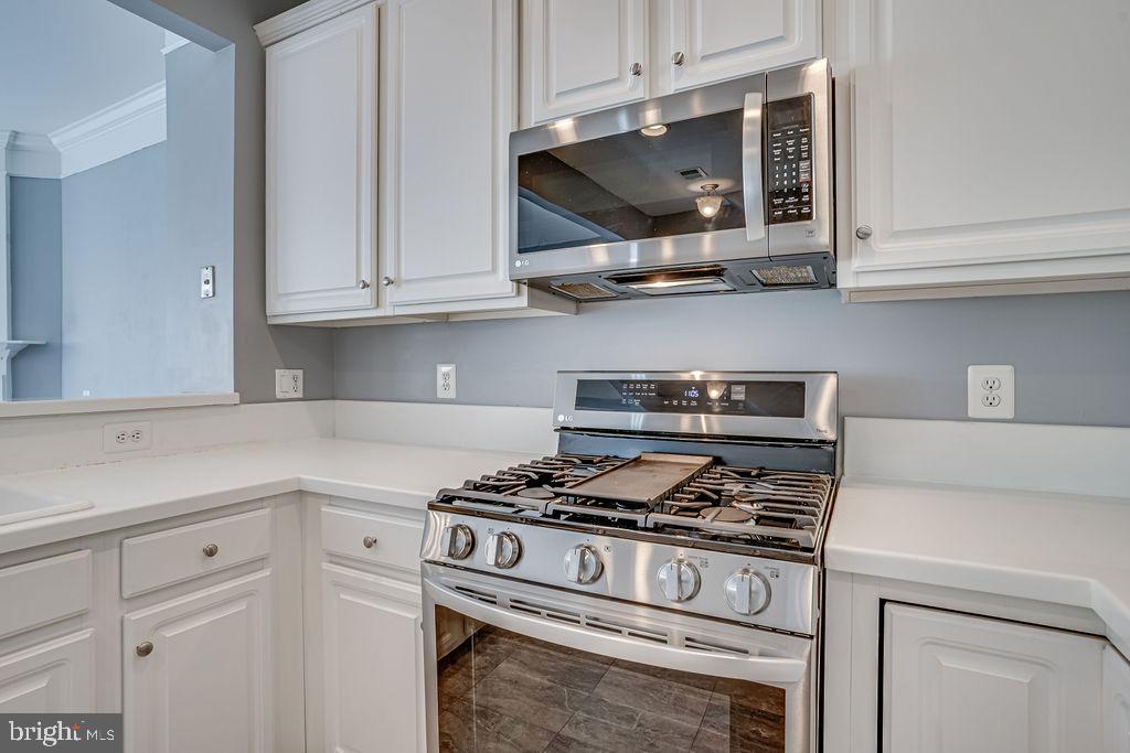 6321 Eagle Ridge Lane, Unit 27 Alexandria, VA 22312 - Photo 12 of 27