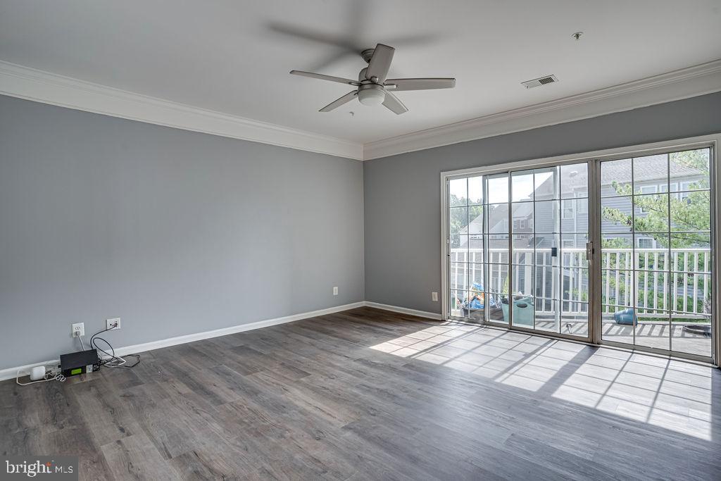 6321 Eagle Ridge Lane, Unit 27 Alexandria, VA 22312 - Photo 4 of 27