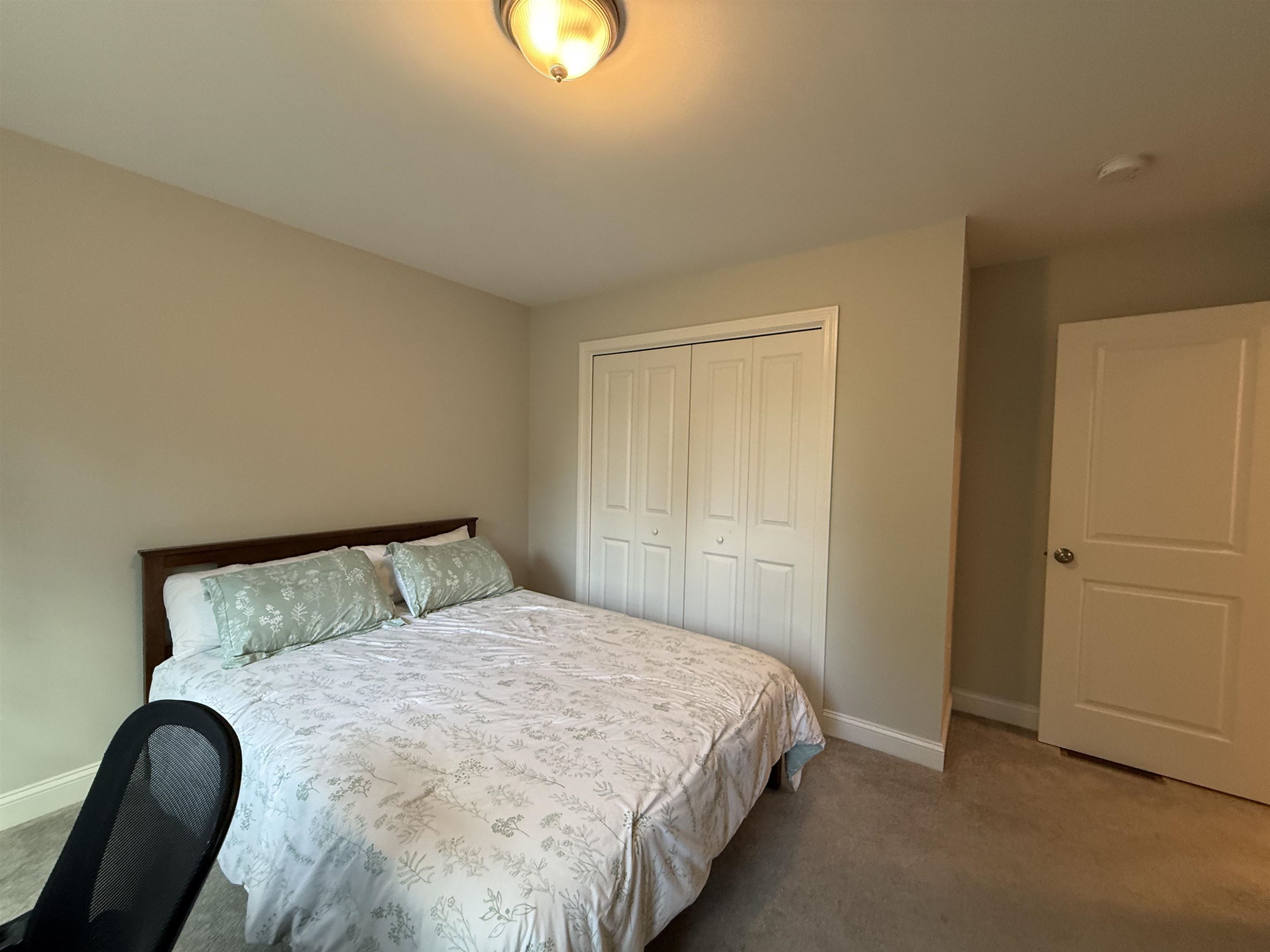 26 Swamp Road Epsom, NH 03234 - Photo 19 of 32